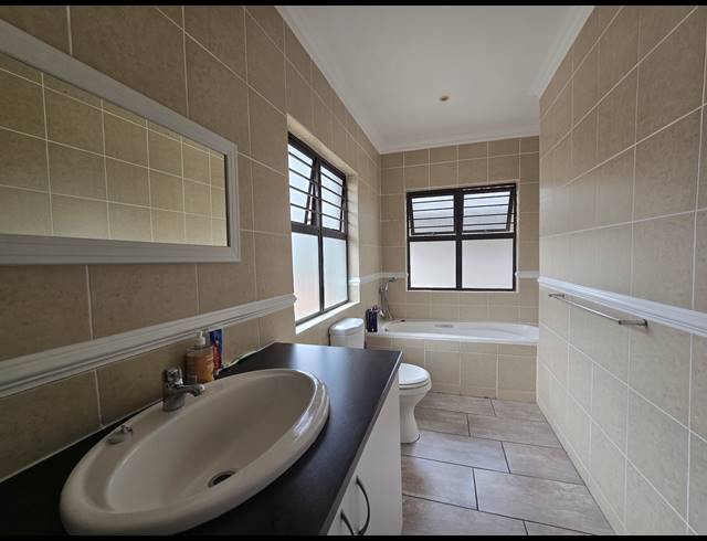 3 BEDROOM HOUSE FOR SALE IN SEAWARD ESTATES